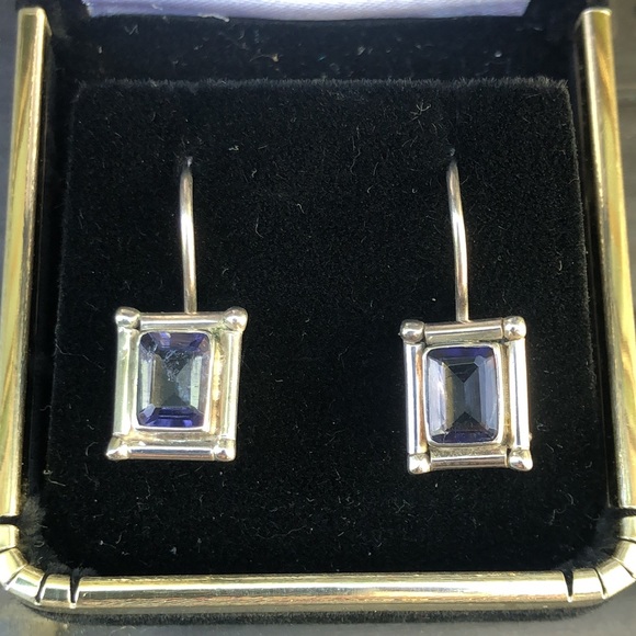 925 sterling silver earrings with emerald cut purple gem - Picture 2 of 7